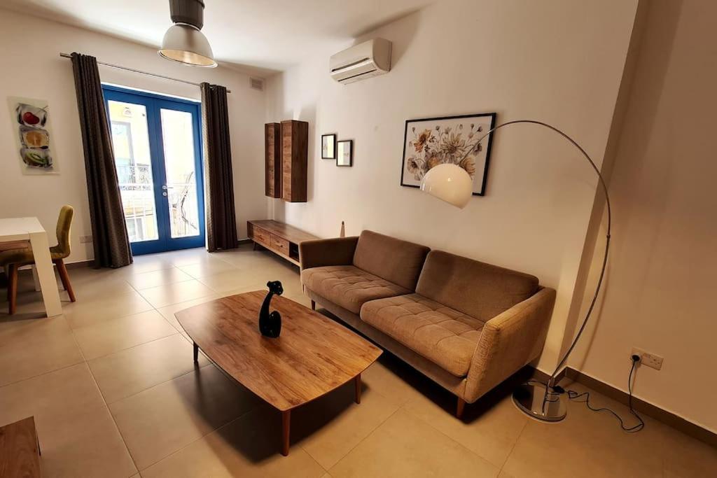 Cozy Inside.City & Beach Outside Sliema Exterior foto